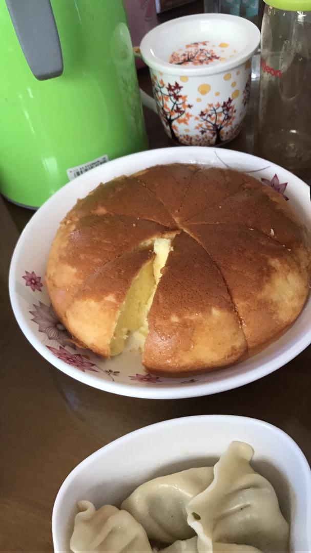 不用电子称只需要普通电饭锅做的电饭锅蛋糕