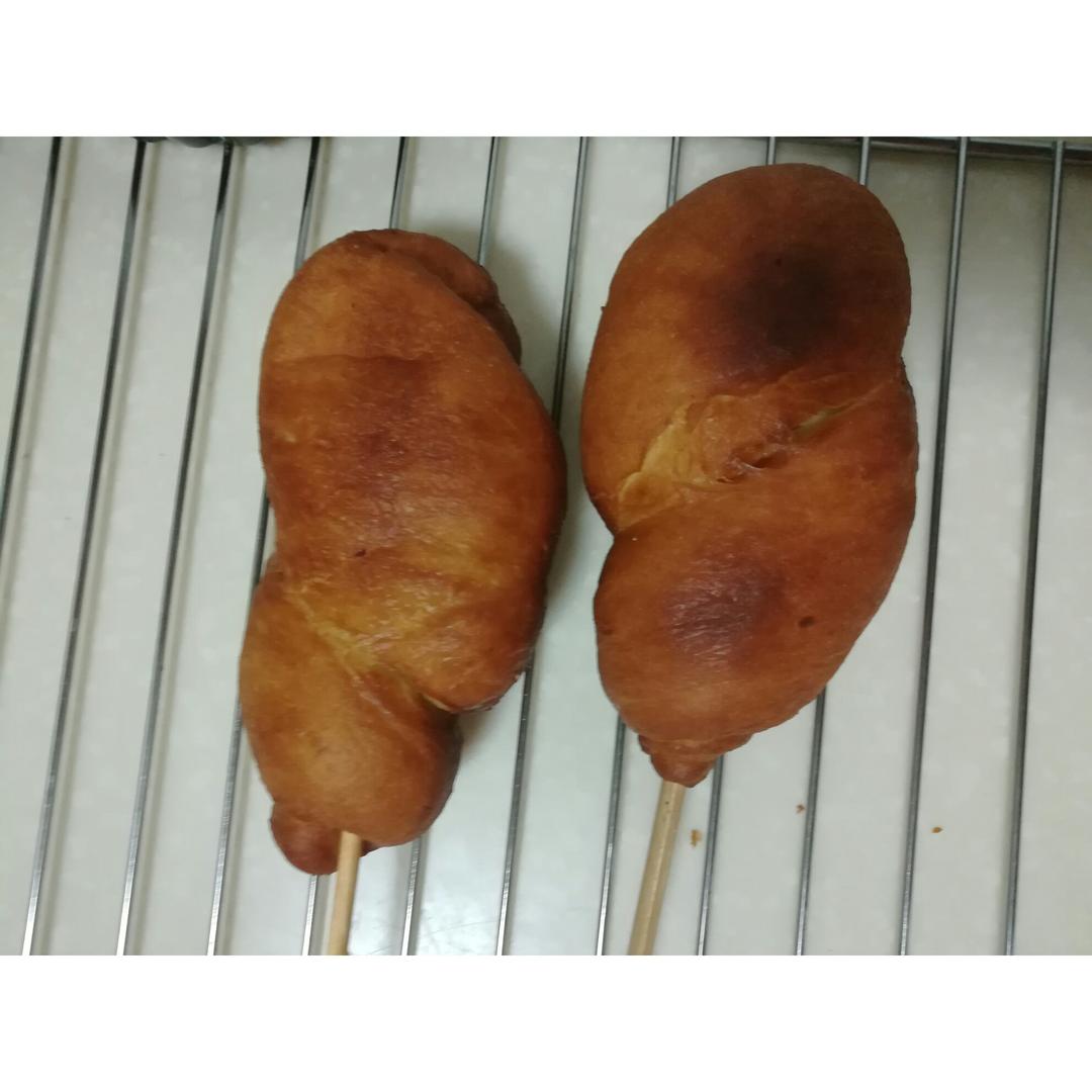 鸡腿面包