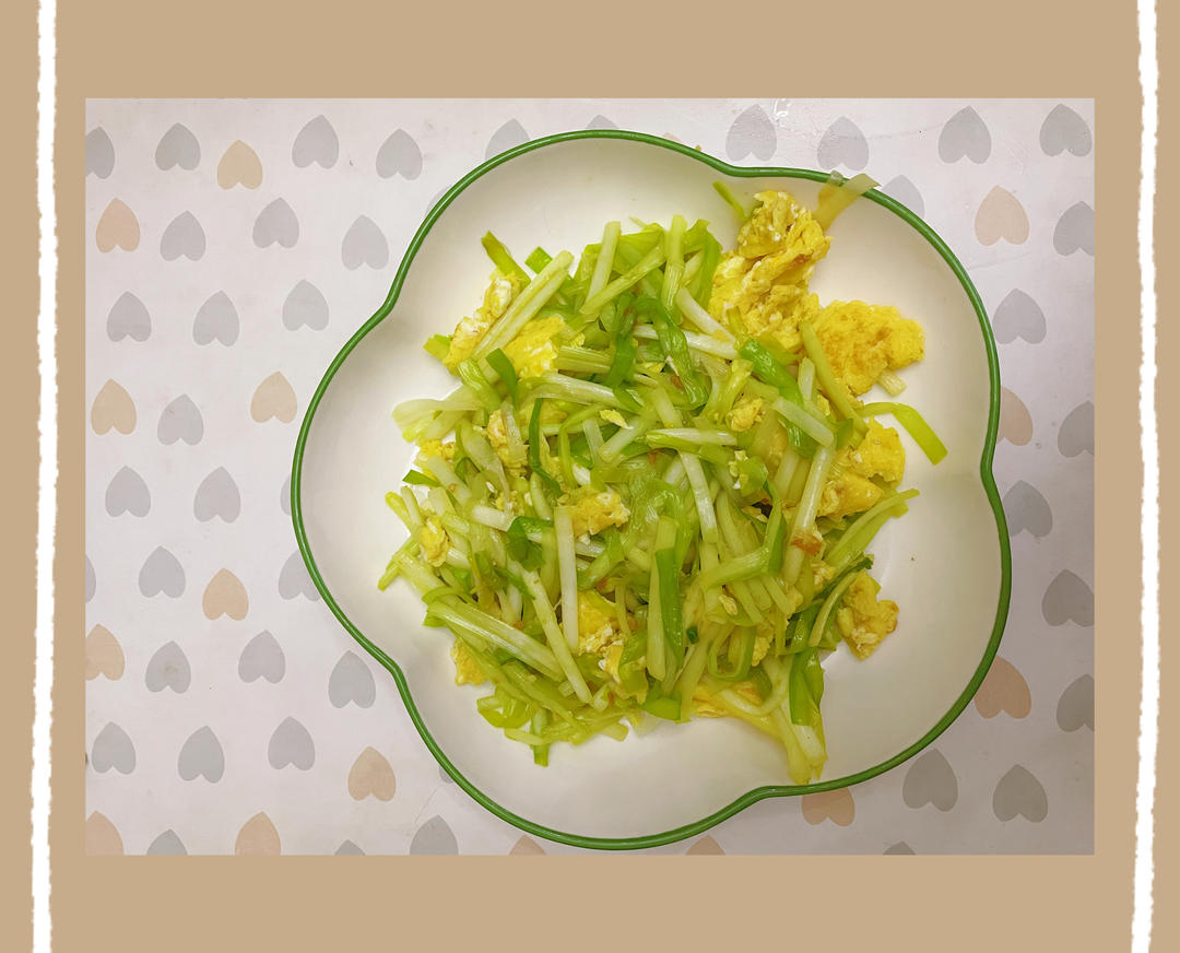 韭菜黄炒鸡蛋