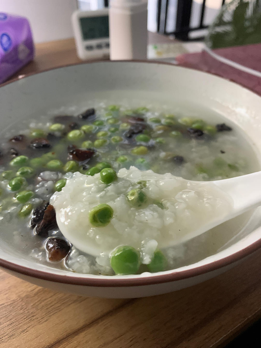 极简碧绿豌豆炒腊肠