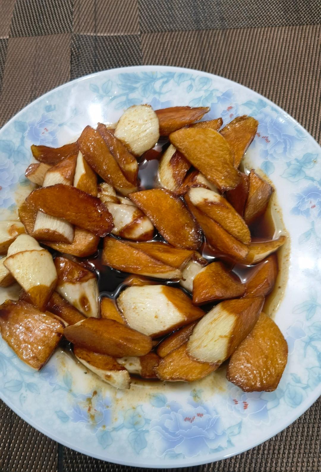 油焖茭白