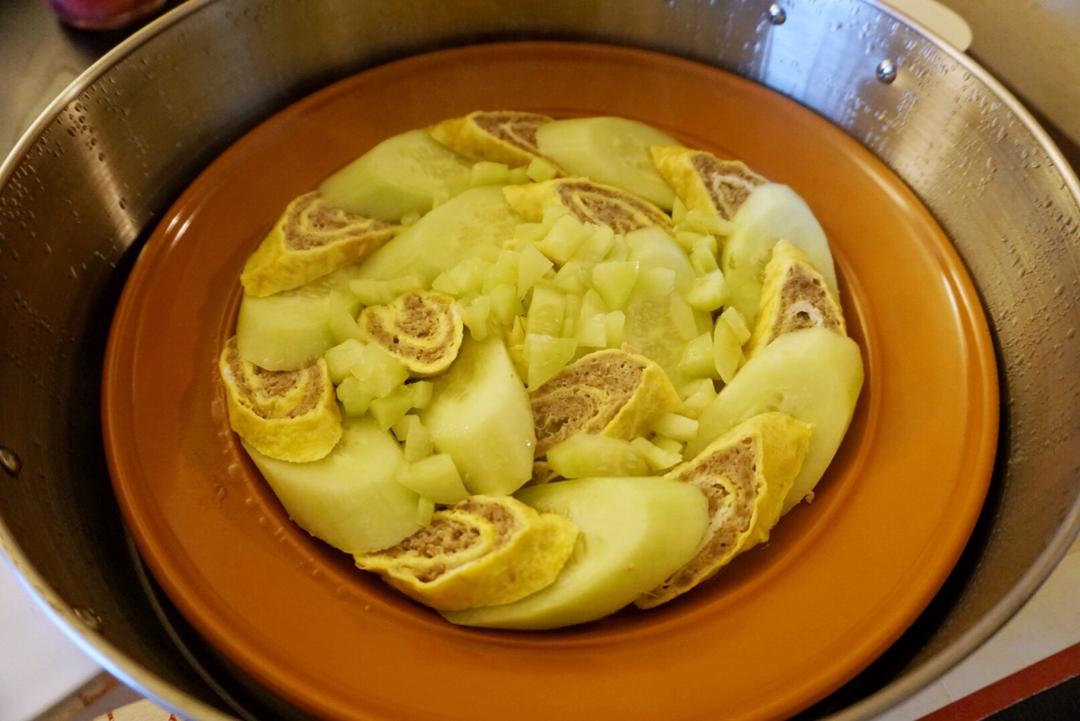 老爸的手艺---蒸肉蛋卷
