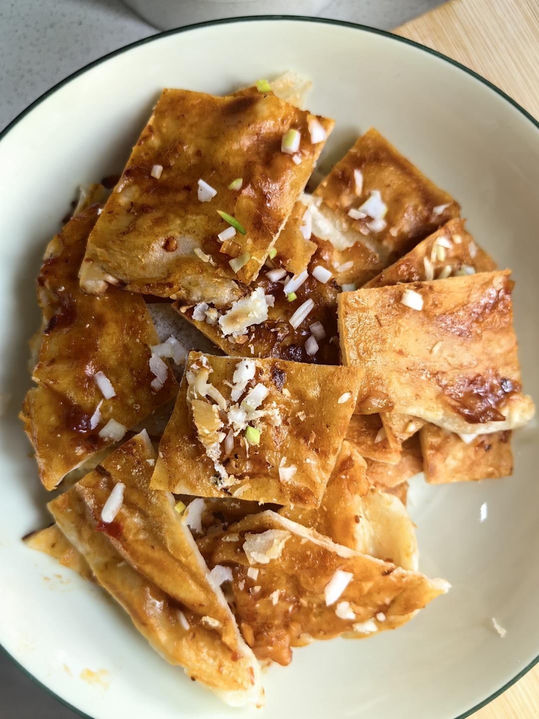 家庭版酱香饼，无需揉面，快手又好吃