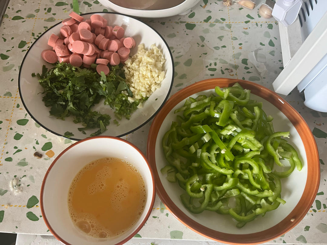 青椒火腿炒鸡蛋