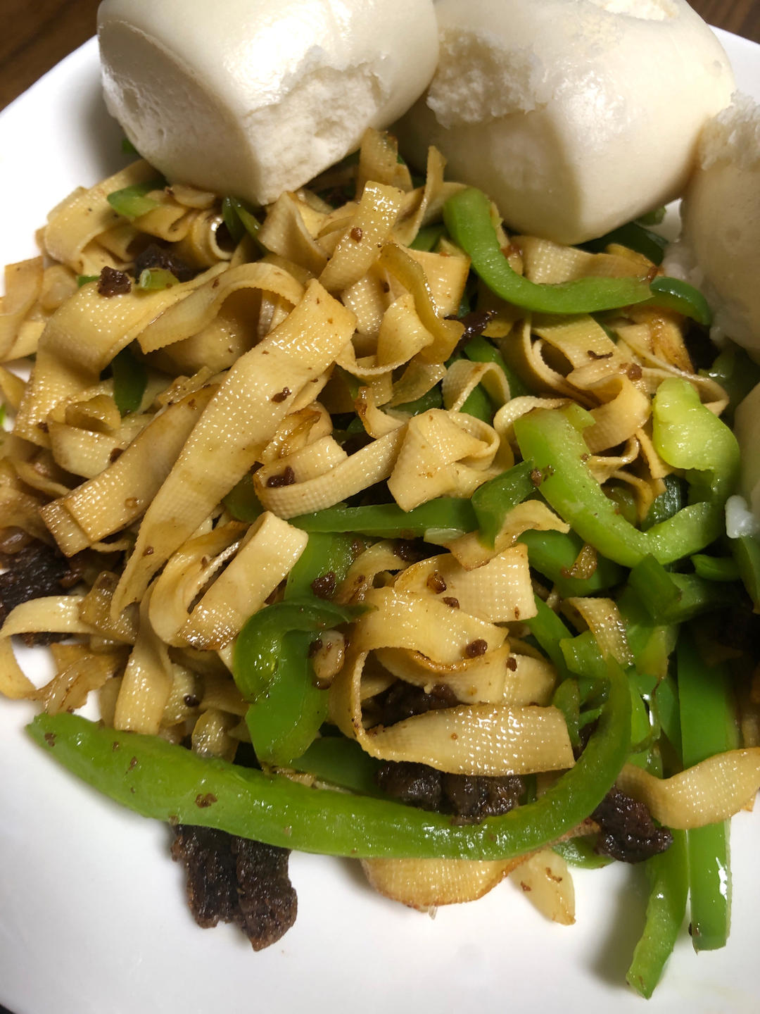 青椒炒豆皮