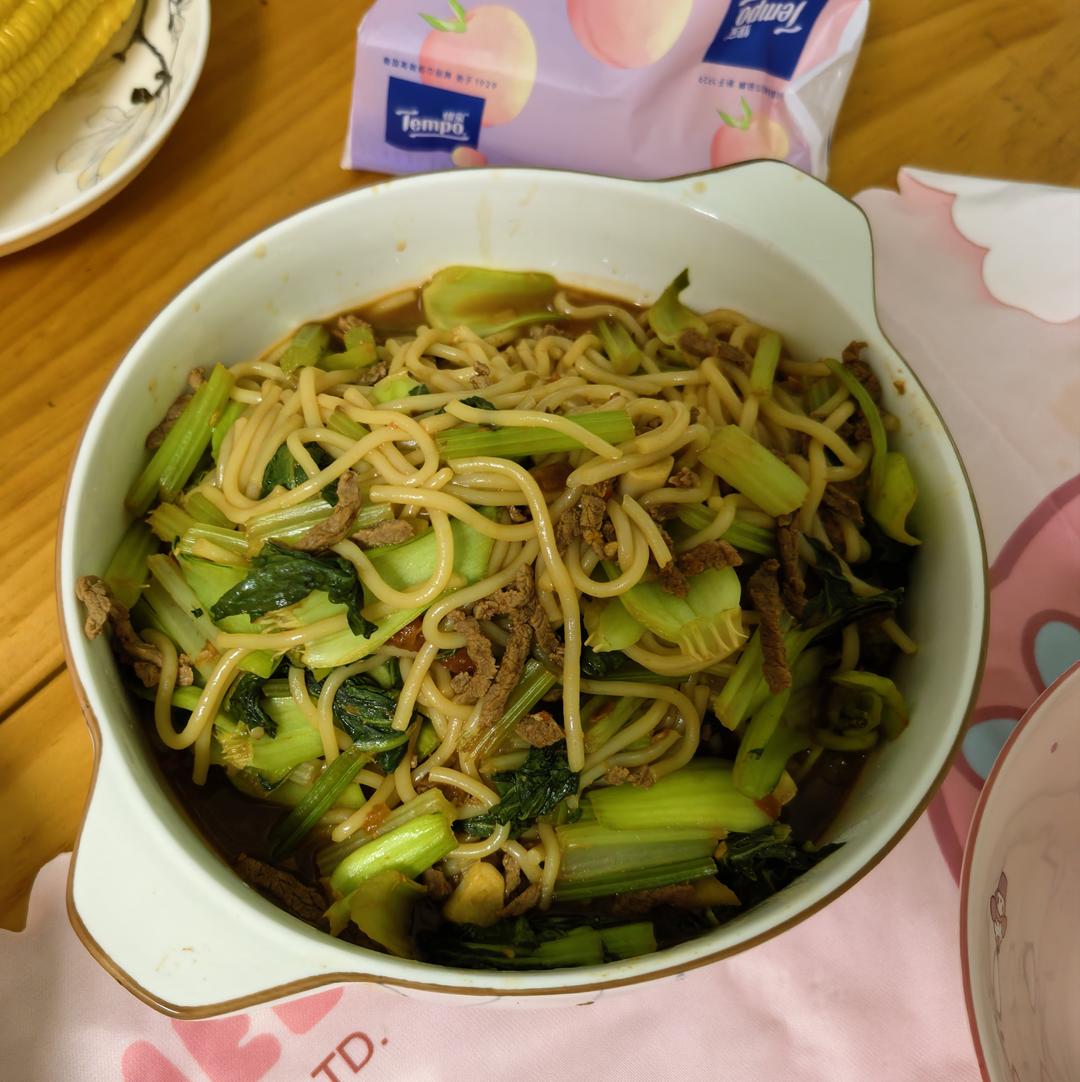 好吃哒哒新疆炒米粉