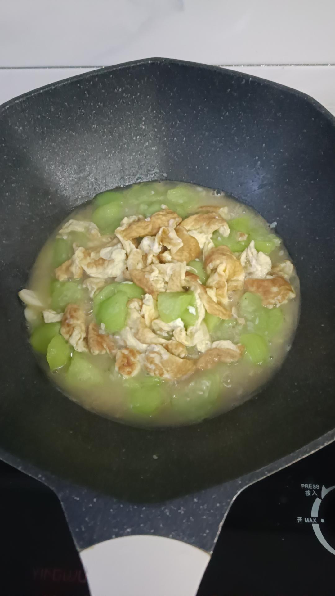 简单快手，五分钟搞定的丝瓜炒蛋