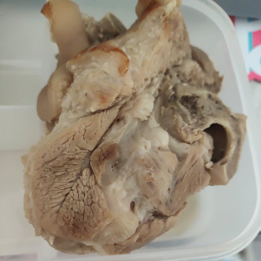 【红烧肘子】（家庭版卤蹄膀）