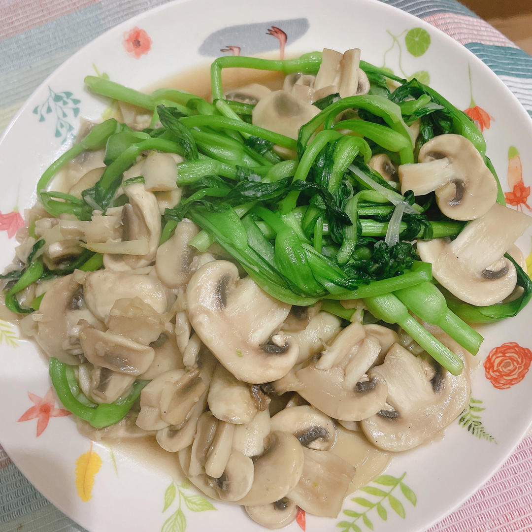 青菜炒蘑菇