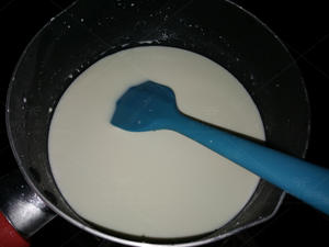 牛奶椰蓉小方的做法 步骤7
