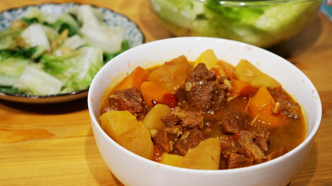 番茄土豆炖牛腩