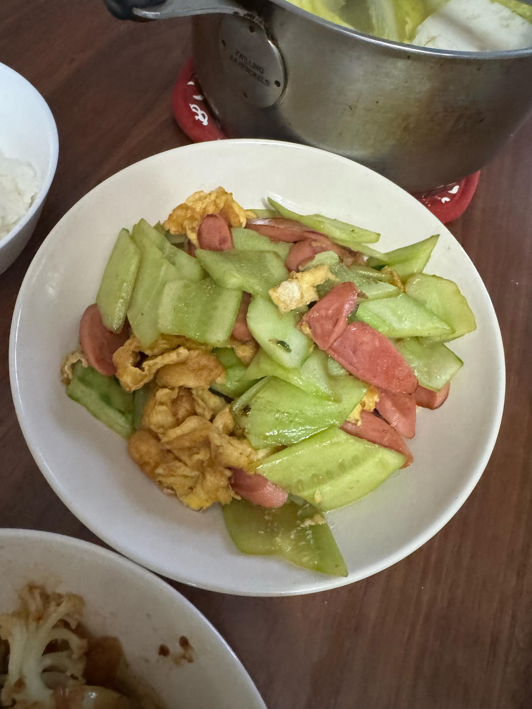 五分钟下饭菜黄瓜火腿炒鸡蛋