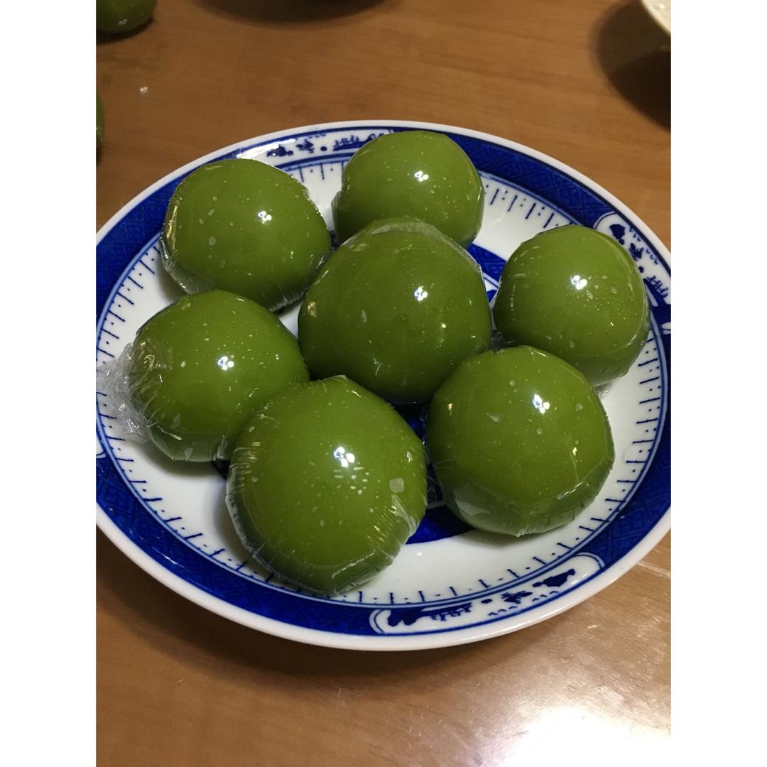 网红青团～～咸蛋黄肉松青团