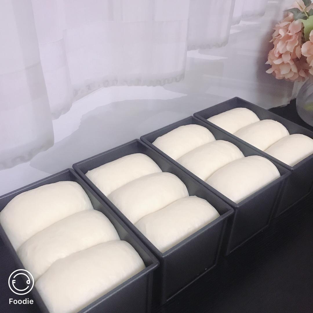 超柔牛奶棉花吐司（最详细的吐司食谱）