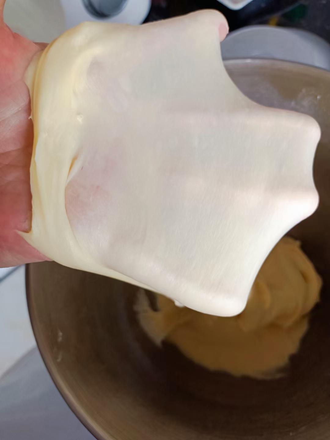 豆沙毛毛虫面包