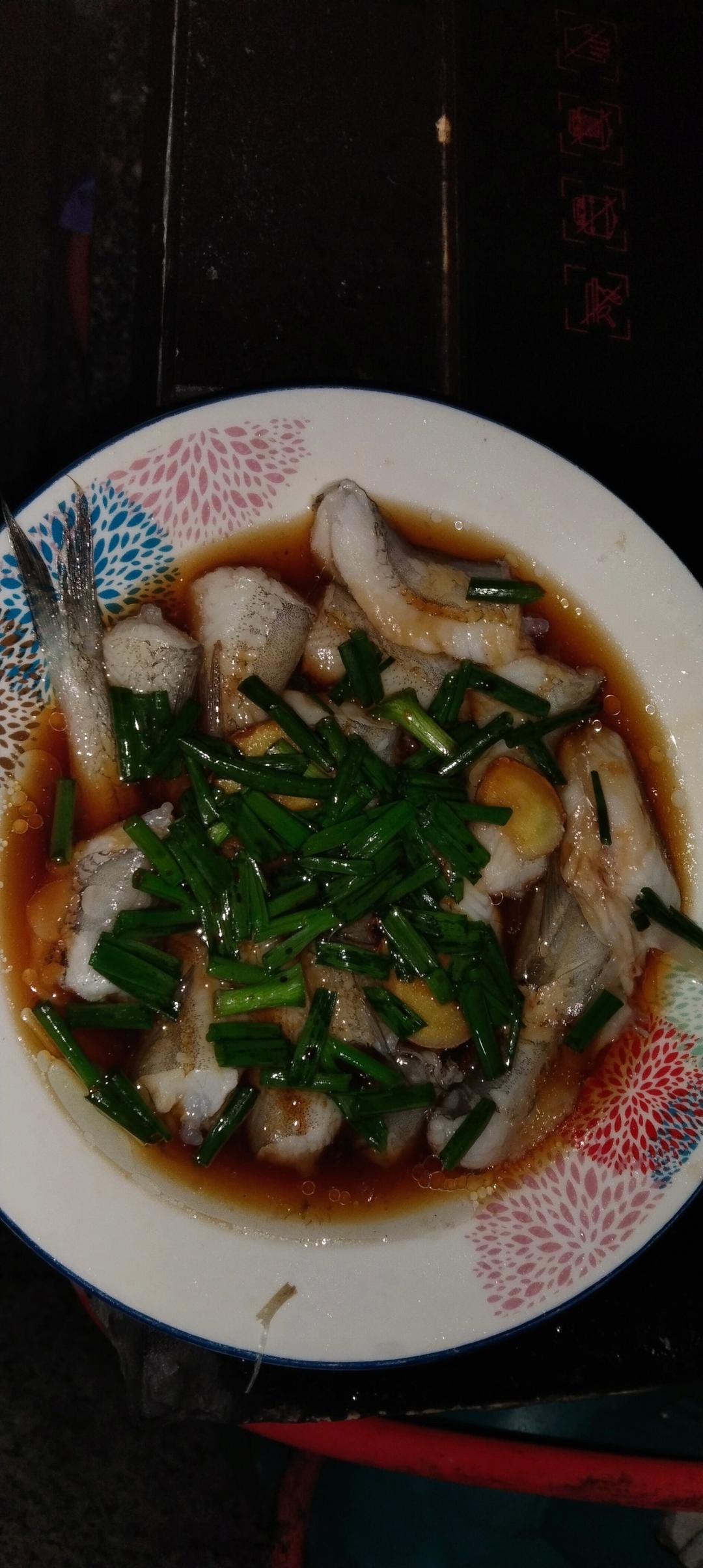 剁椒蒸九吐鱼