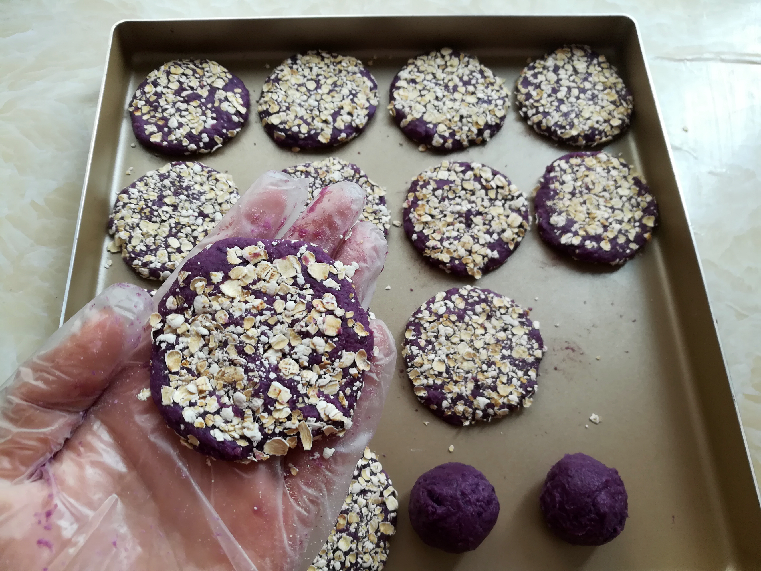 紫薯燕麦饼的做法 步骤7