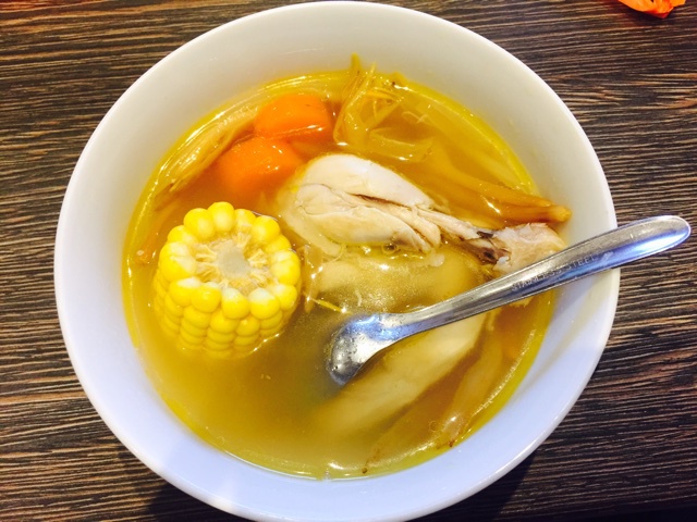 shanna_q做的胡萝卜玉米鸡汤