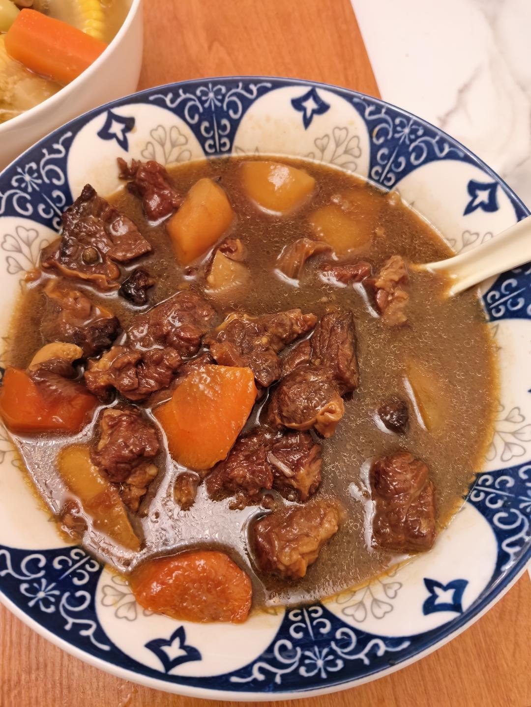 可以吃一辈子的红烧牛腩