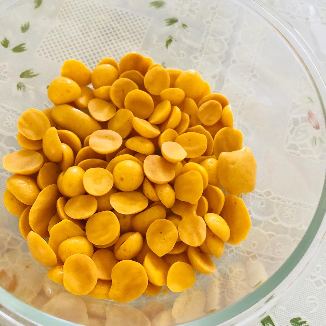 入口即化的无添加蛋黄溶豆