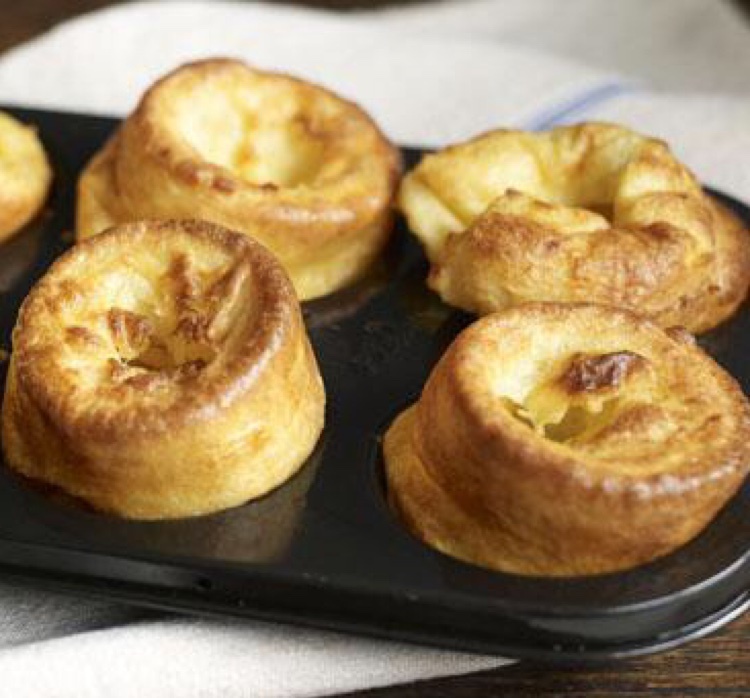 香味浓郁——约克郡布丁 Yorkshire Pudding（不是布丁的布丁）