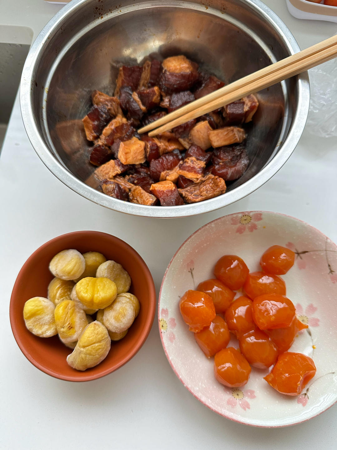 咸蛋黄大肉粽子