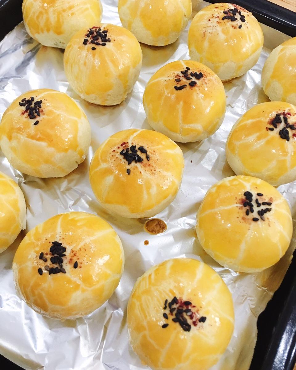 蛋黄酥酥酥（超级奶香黄油版）