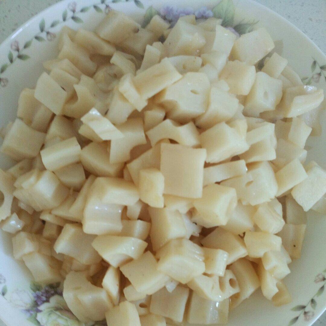 酸辣藕丁