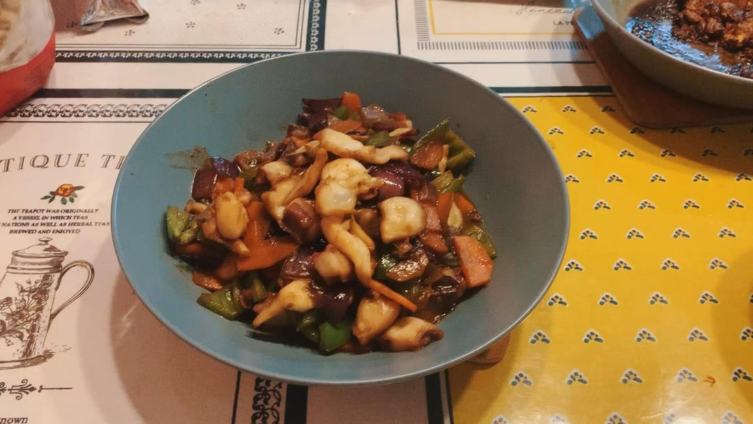 家常版爆炒章鱼足🐙下饭菜就是这么简单！