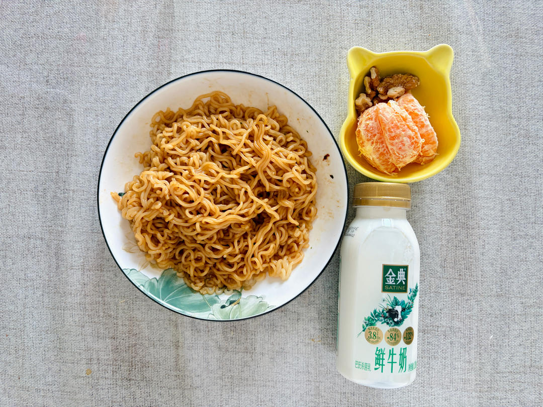 小学生糊弄学早餐