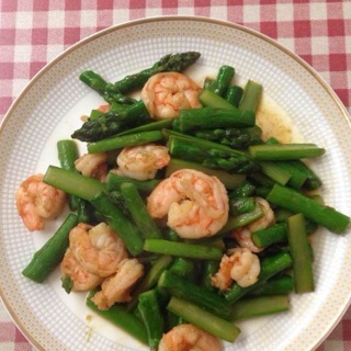 芦笋炒虾仁