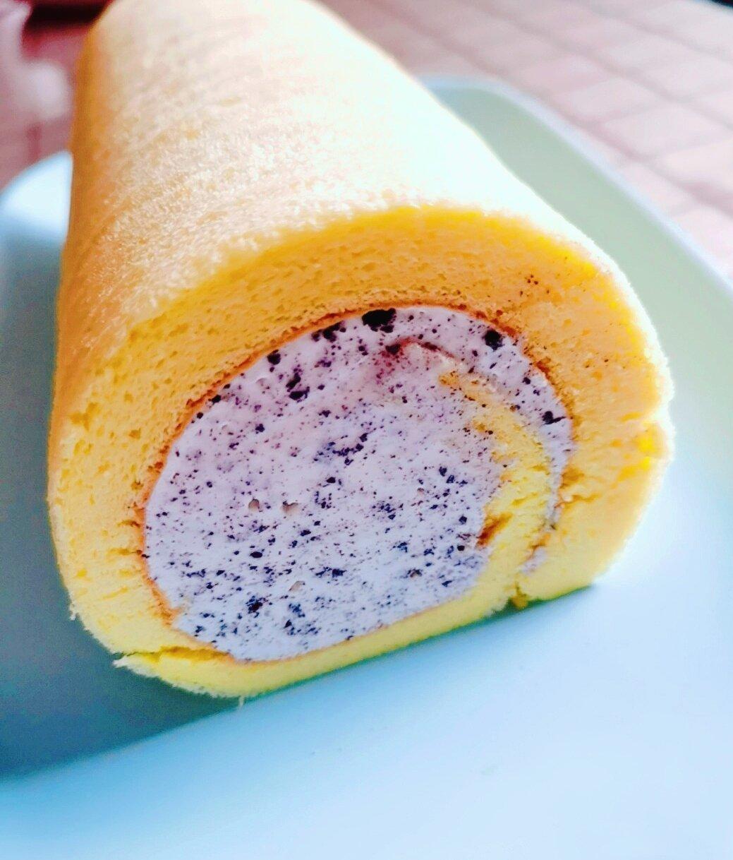 “小三卷”|小烤盘原味蛋糕卷，我也能随心所欲卷蛋糕啦（全程GIF动图示范）