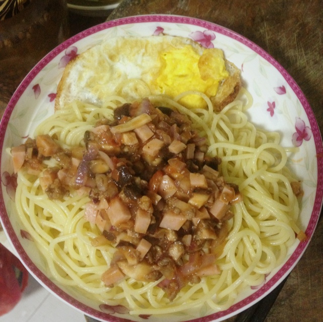 番茄肉酱意大利面
