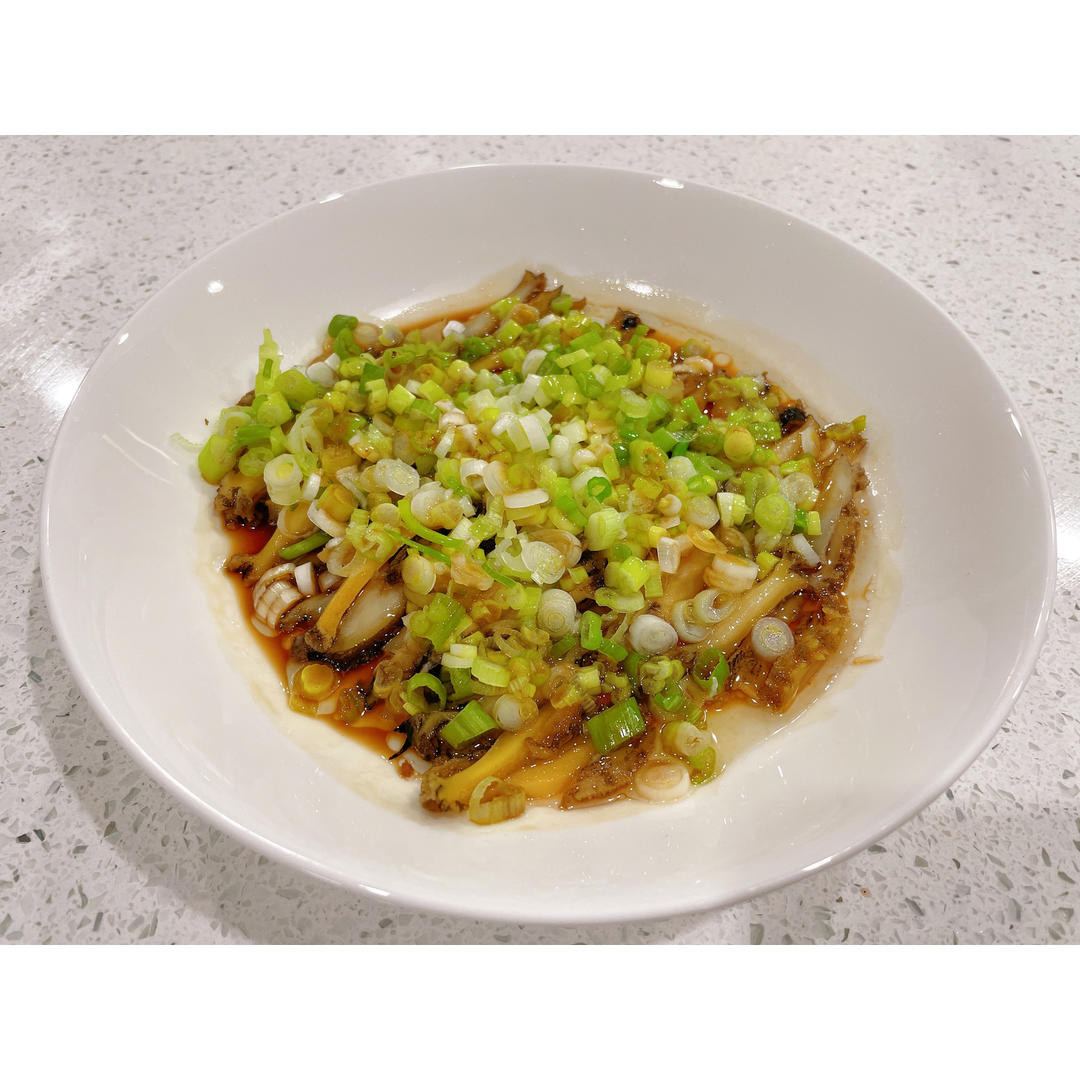 葱油鲍鱼片