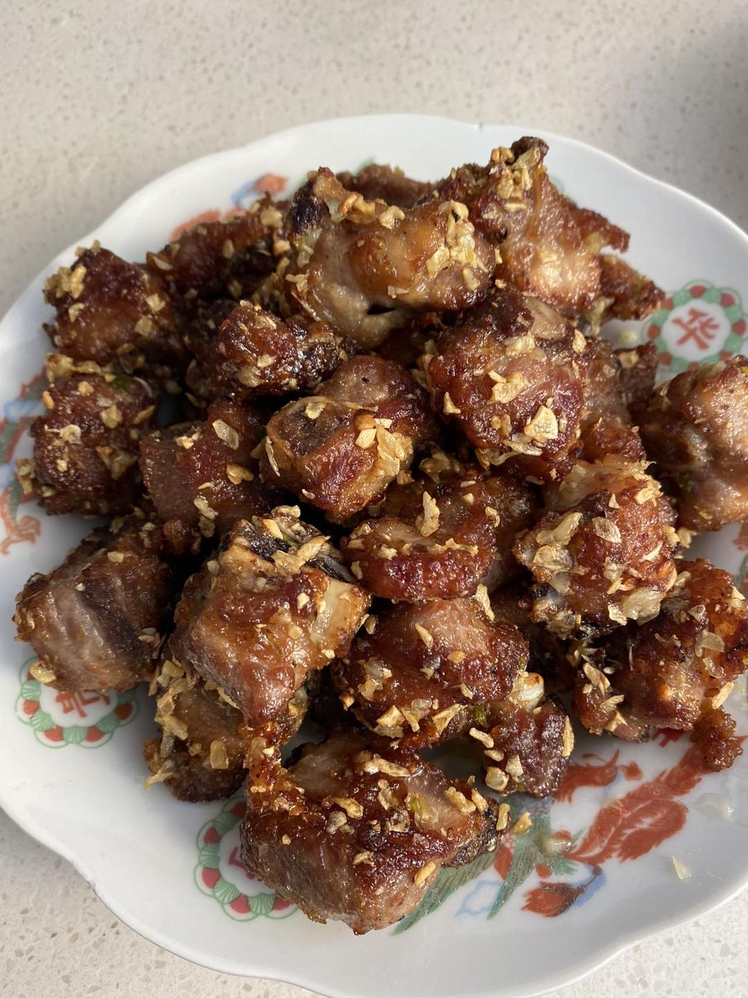 金牌蒜香排骨