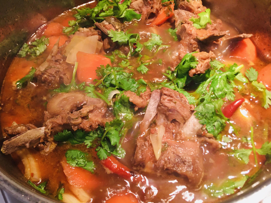 orangeyemin做的堂妈教你做红汤羊蝎子火锅