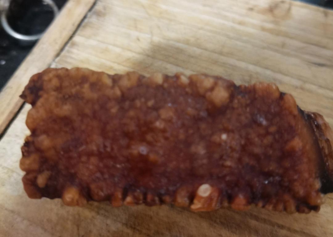 脆皮烧肉，皮酥脆、肉甘香，生烧做法