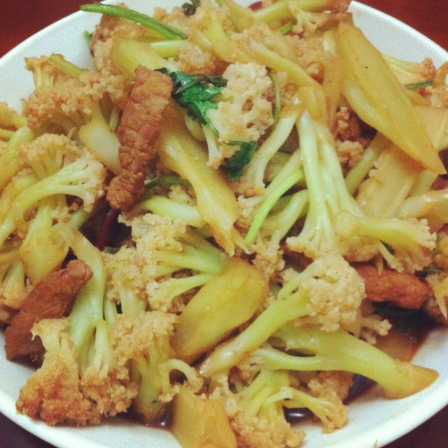 花菜烧肉