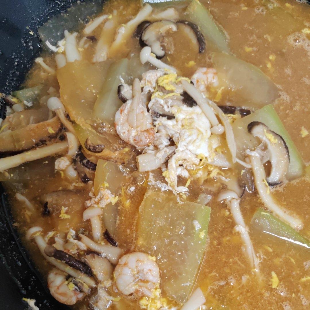 减肥餐，好喝不胖，鲜到眉毛掉的冬瓜蘑菇汤！