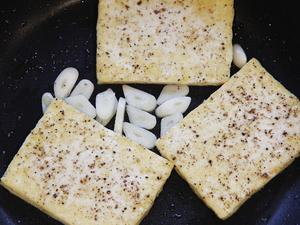 香煎豆腐排的做法 步骤4