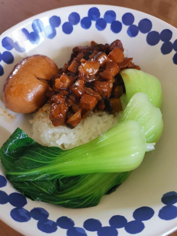 台式卤肉饭