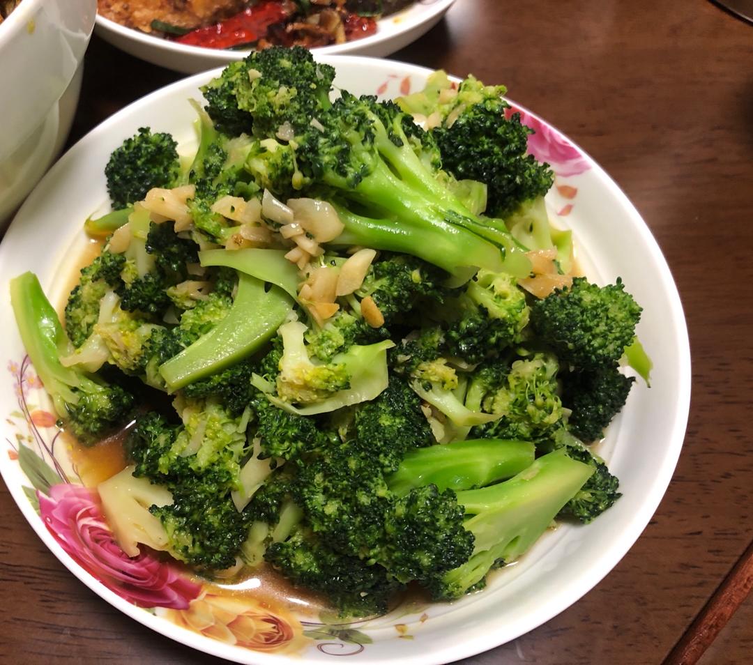 蚝油蒜蓉西兰花