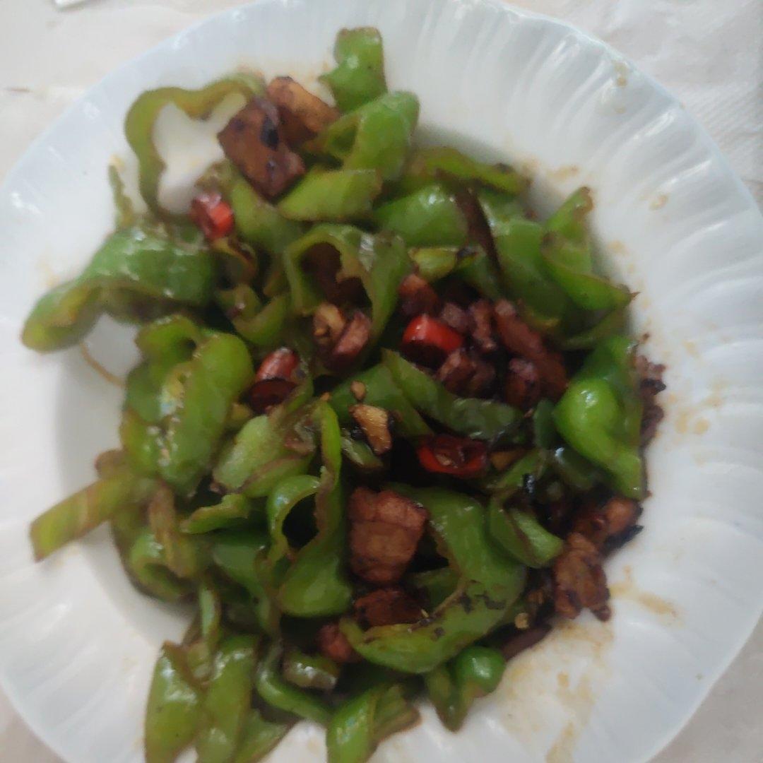 正宗辣椒炒肉
