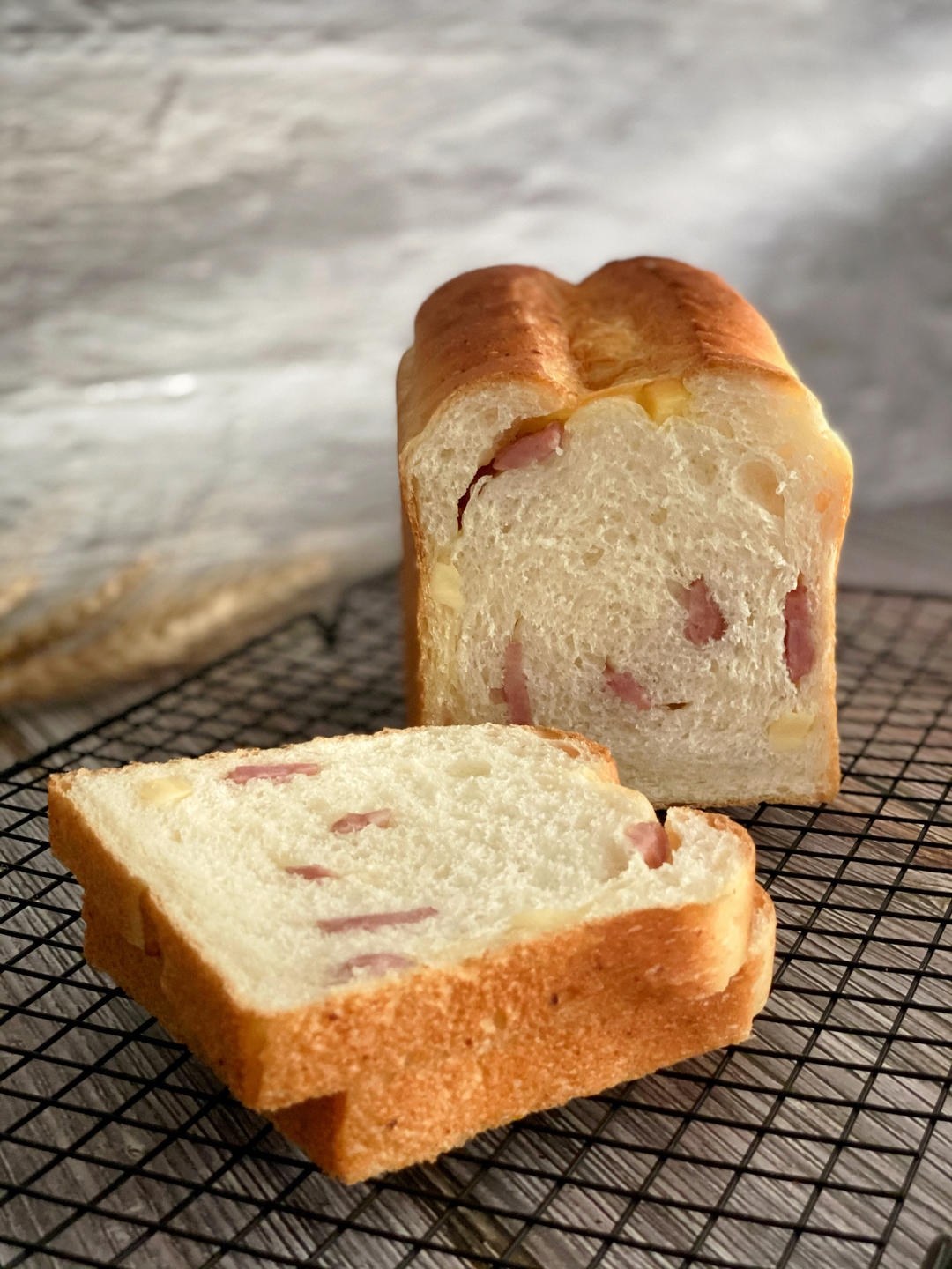 双重芝士早餐吐司