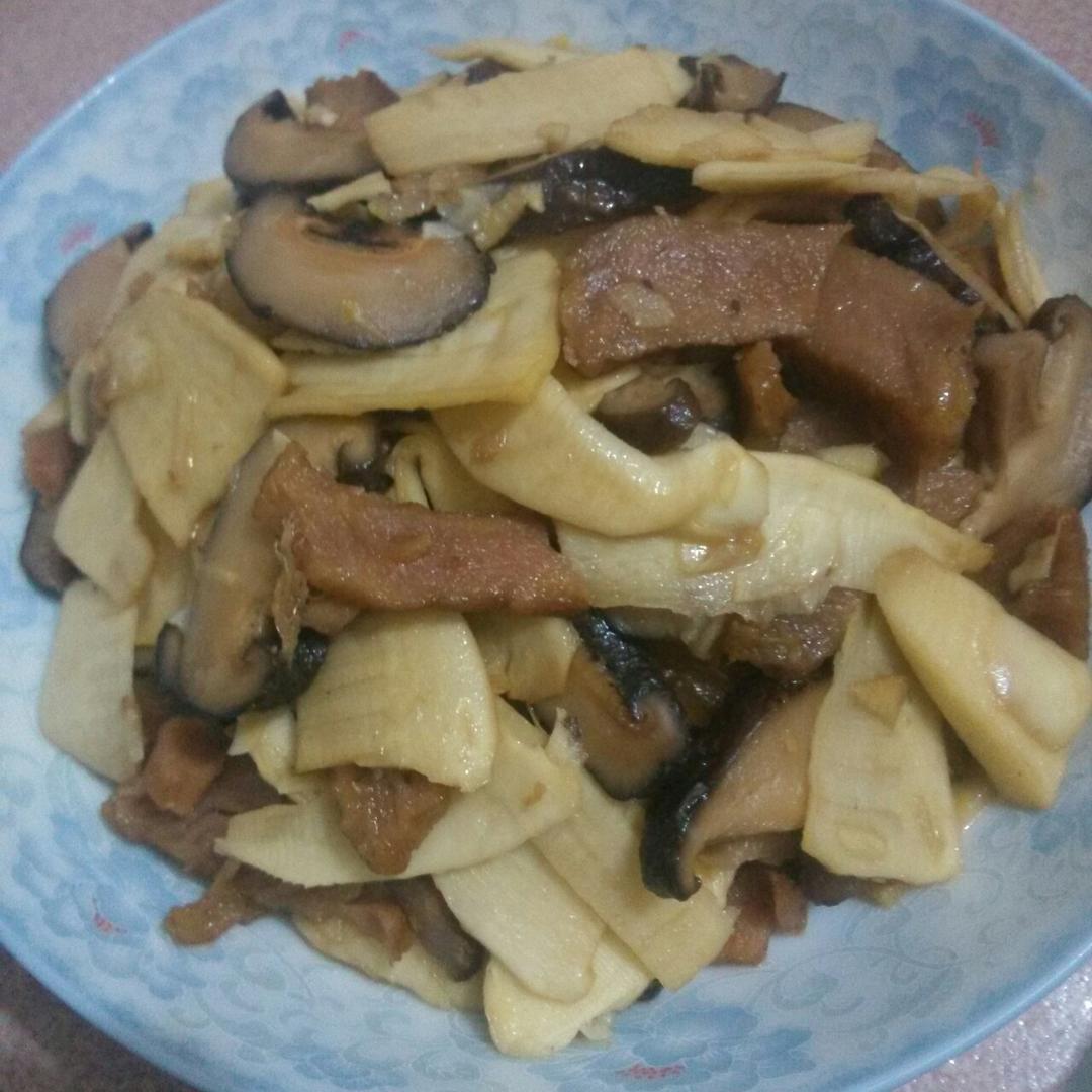 冬笋炒腊肉