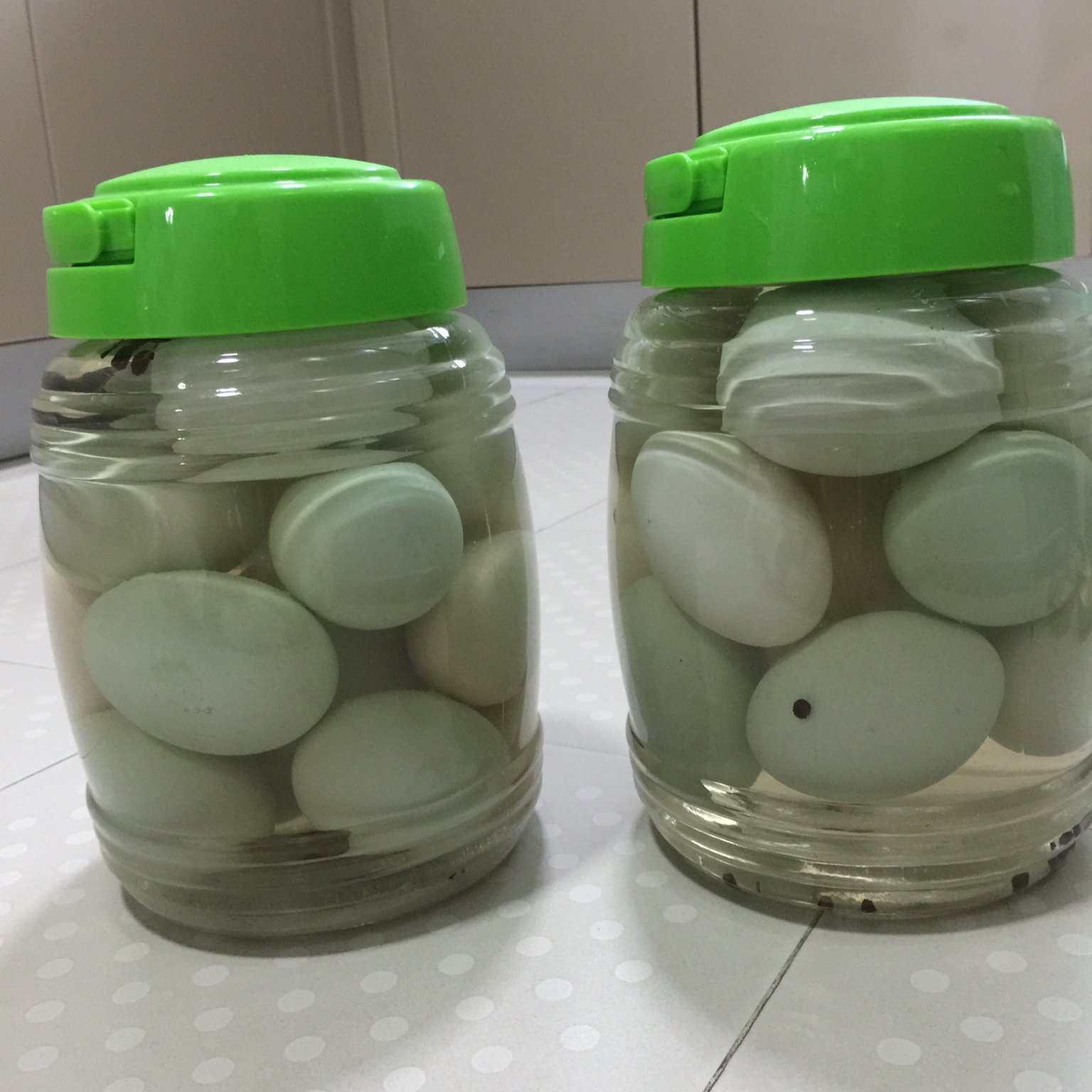 自制咸蛋： 100%出油起沙的咸蛋