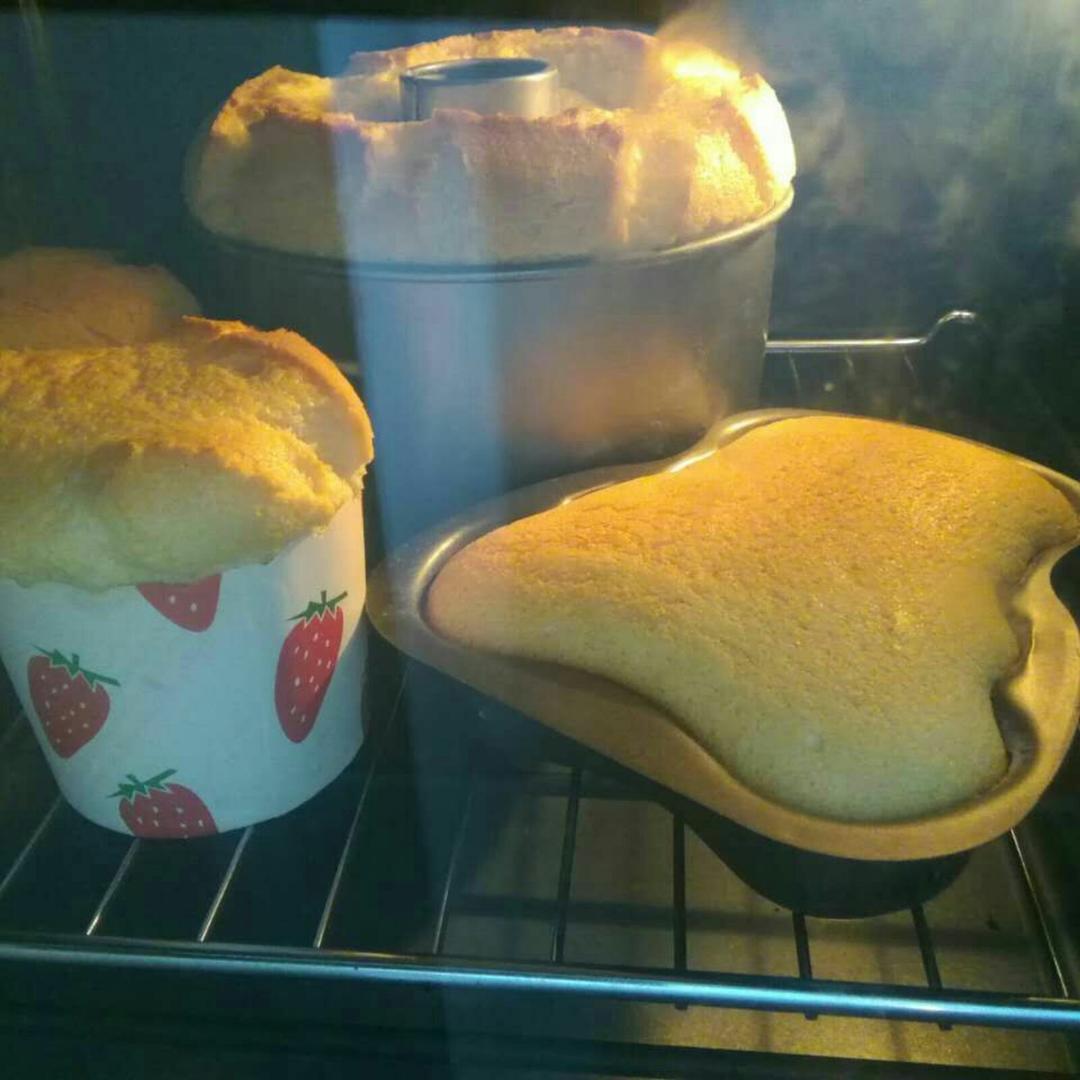 原味戚风纸杯蛋糕（烤箱做纸杯蛋糕）