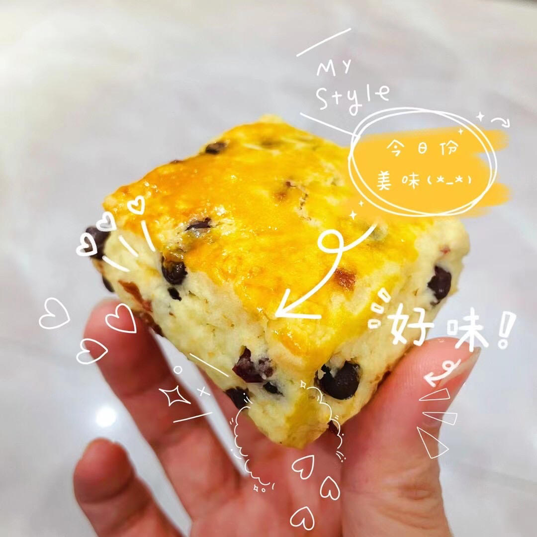 消耗淡奶油的司康