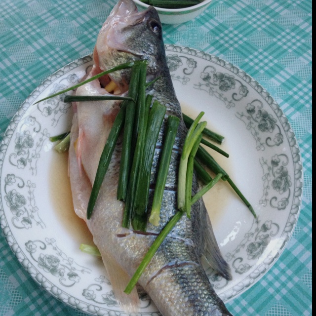 清蒸鲈鱼