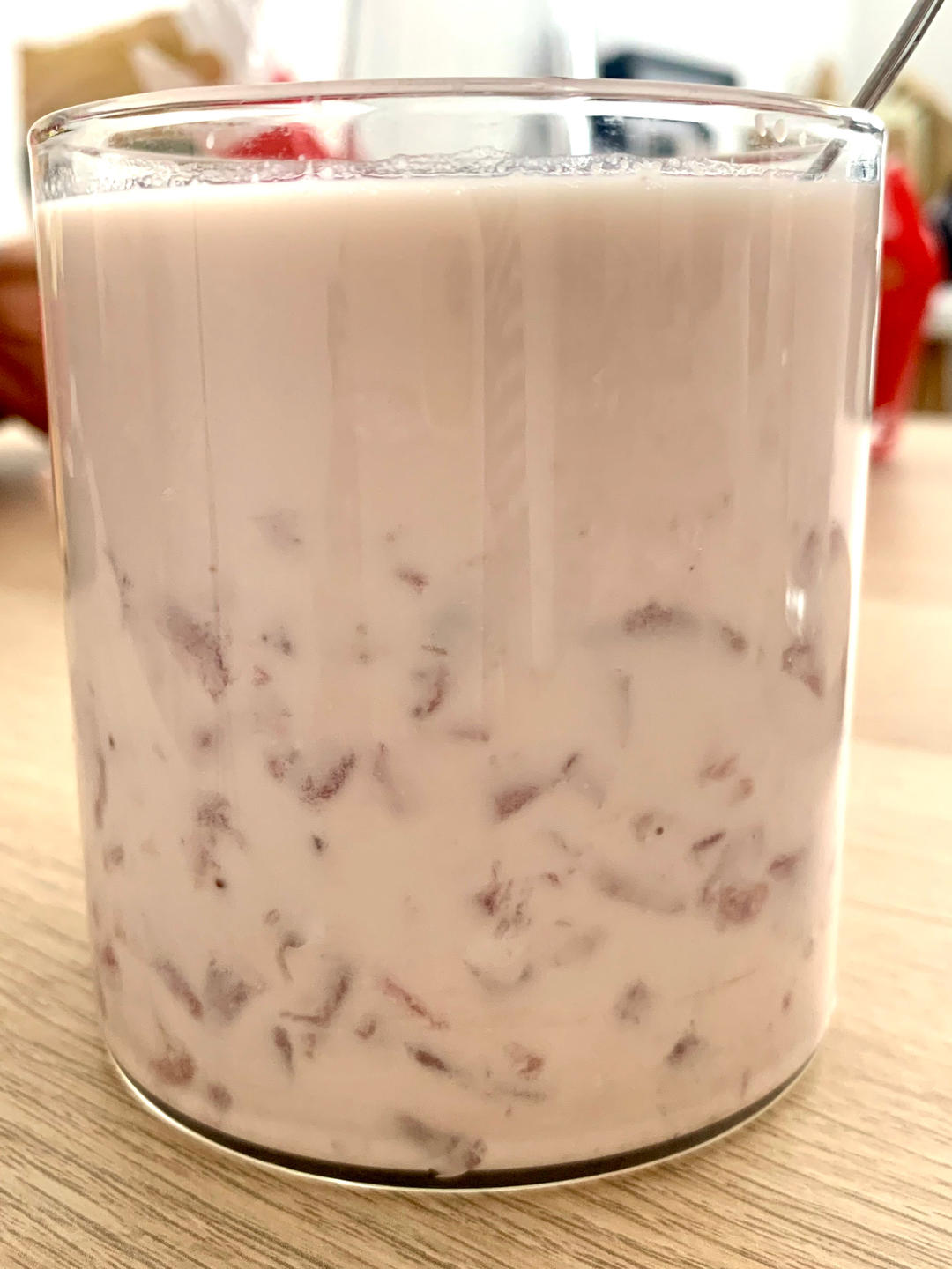 好喝到停不下来!!自制草莓牛乳